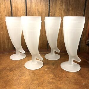 4 glass Tiara frosted horn beer Pilsner. Excellent condition. No chips or crack